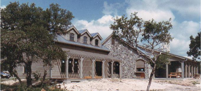 Kerrville Ranch House Image 1